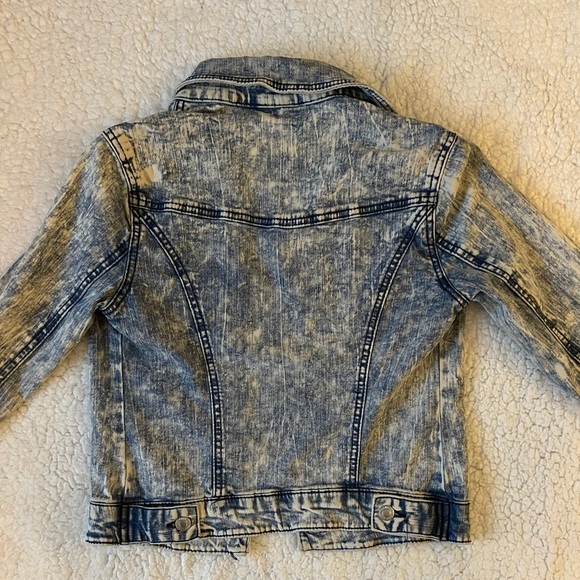 Jean Jacket - Picture 3 of 4
